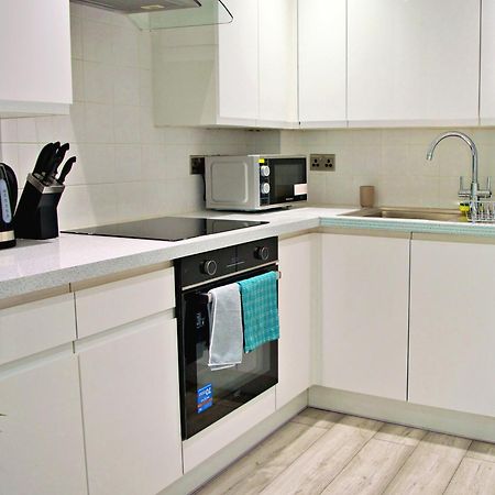 Beautiful Flat Near Central London - Entire Flat - Equipped Kitchen - Private Bathroom Eksteriør billede