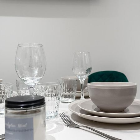 Beautiful Flat Near Central London - Entire Flat - Equipped Kitchen - Private Bathroom Eksteriør billede