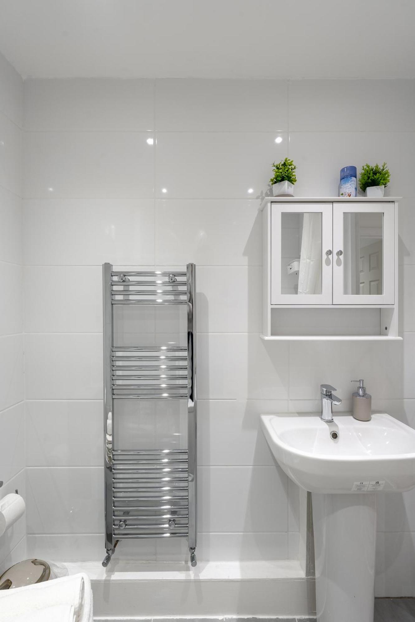 Beautiful Flat Near Central London - Entire Flat - Equipped Kitchen - Private Bathroom Eksteriør billede