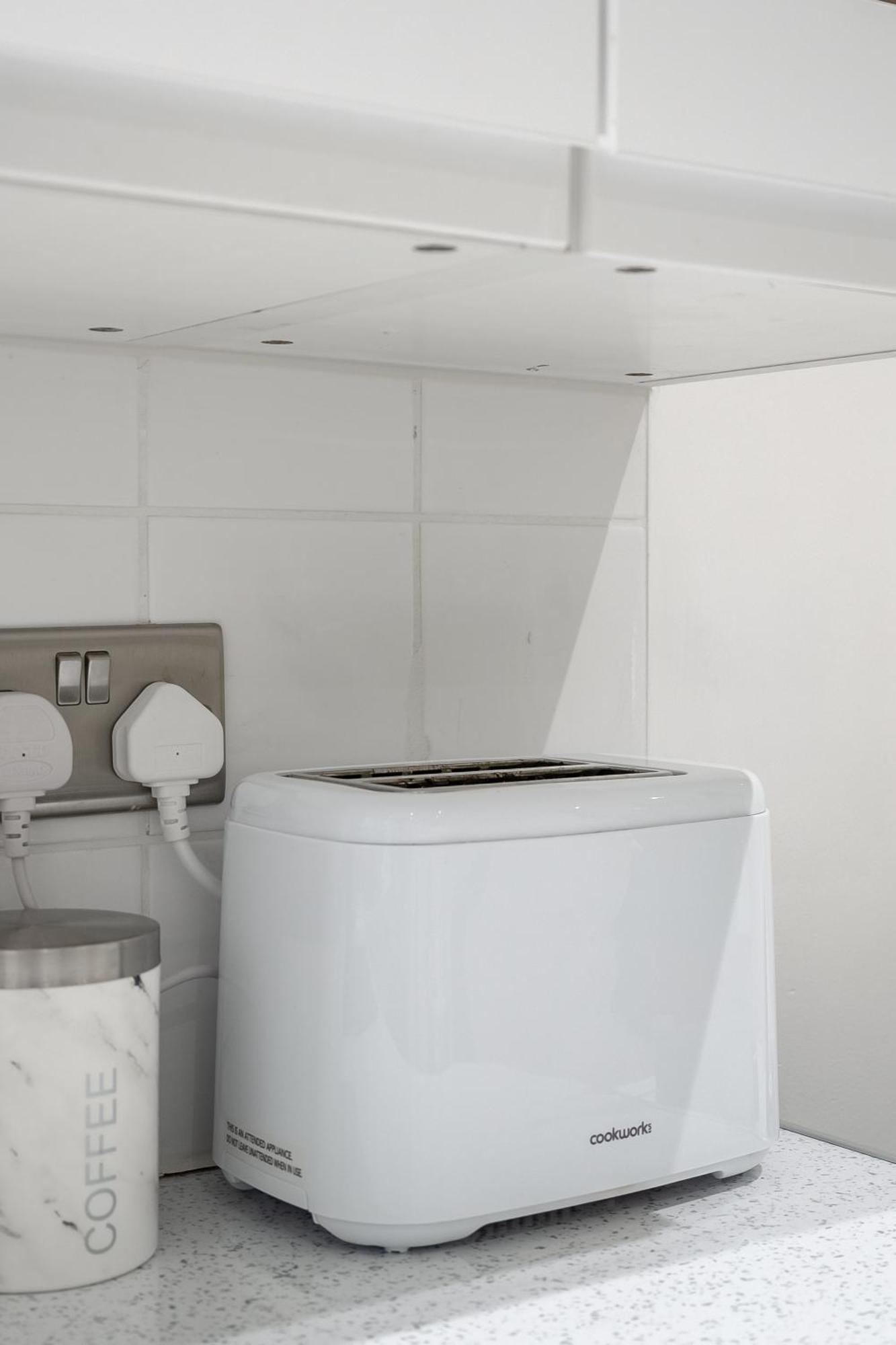 Beautiful Flat Near Central London - Entire Flat - Equipped Kitchen - Private Bathroom Eksteriør billede