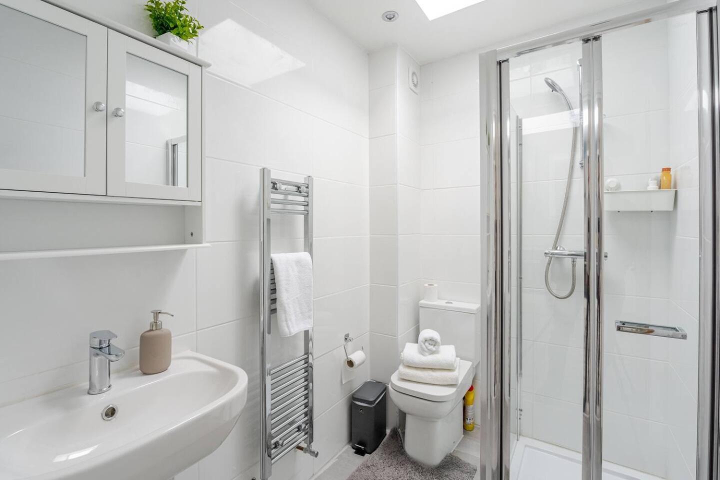 Beautiful Flat Near Central London - Entire Flat - Equipped Kitchen - Private Bathroom Eksteriør billede